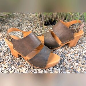 Kork-Ease Heels Ankle Strap Women Size US 8M /39 Tan Leather Upper